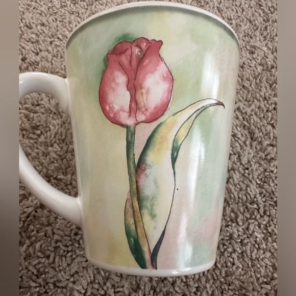 Oneida Sakura stoneware mug. Les Fleur design of a tulip. - Picture 1 of 5